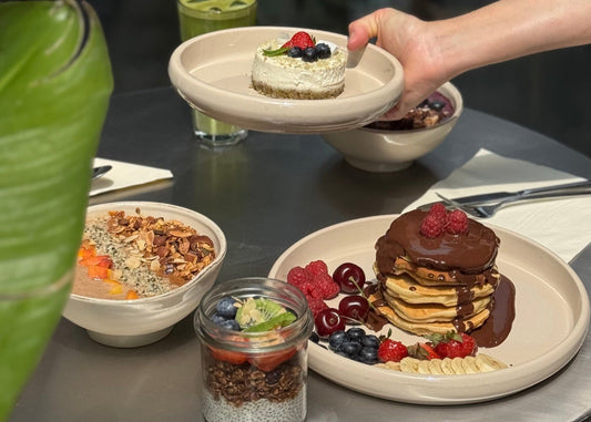 🥞 Najlepsze śniadania w Krakowie 🌿 Gdzie smak, spokój i energia spotykają się w jednym miejscu