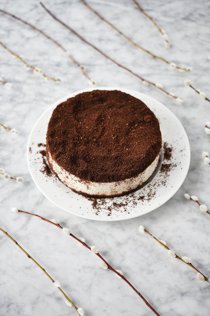 mole mound cake - vegan, made of natural ingredients, gluten-free